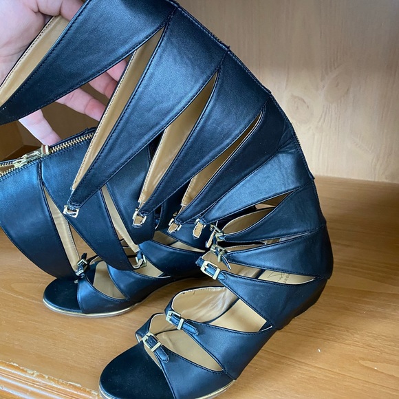 Report Signature - Picture 2 of 5